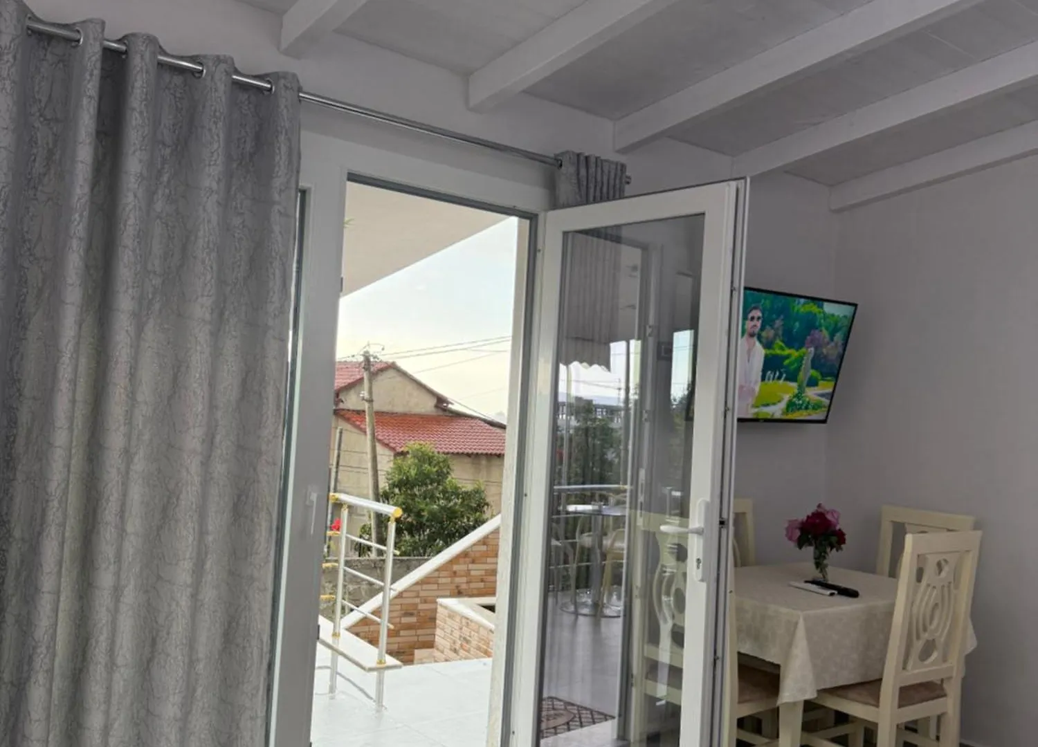 Villa Deon Vlorë